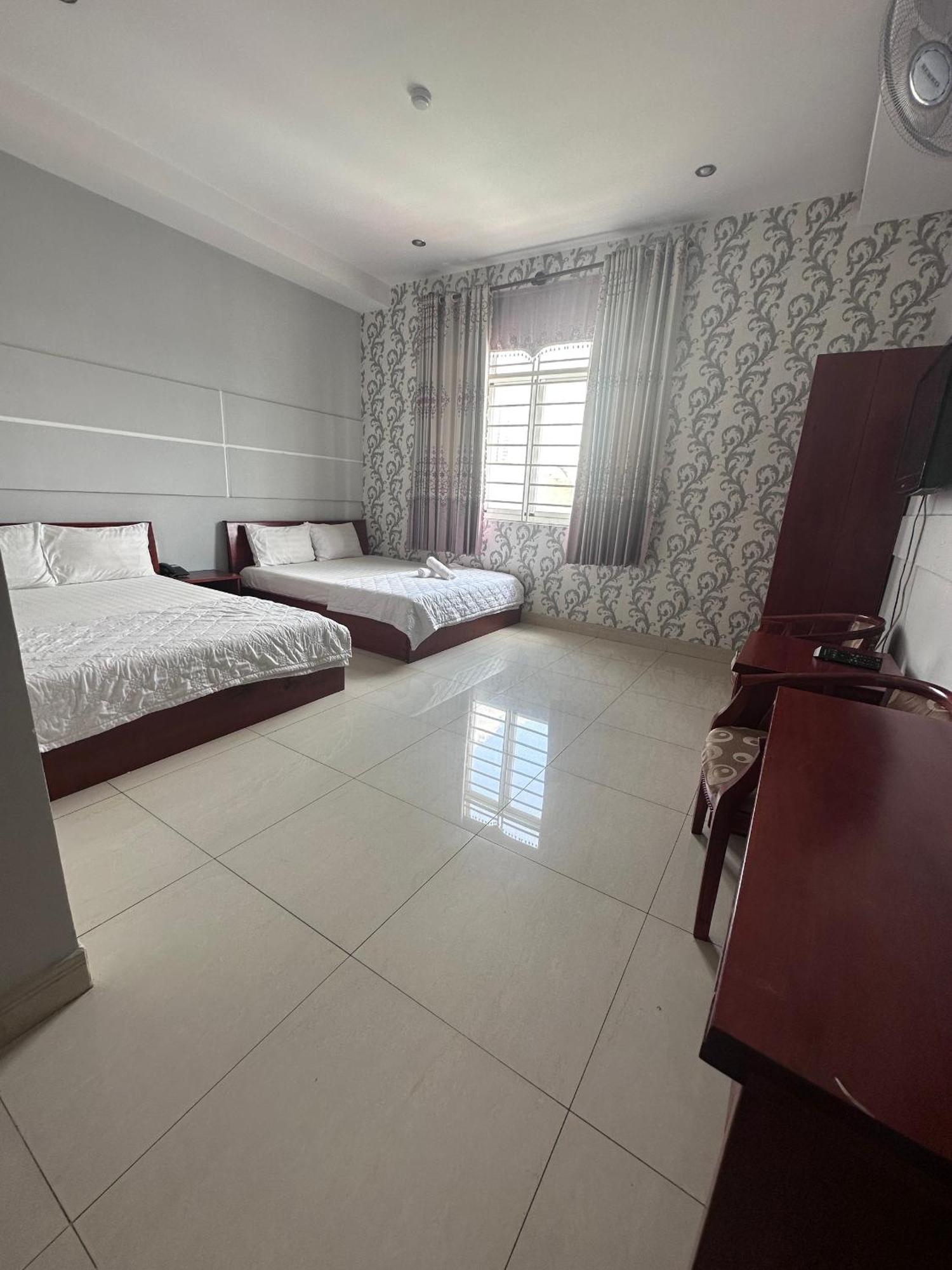 Khach San Sammi Hotel Ho Chi Minh City Exterior photo